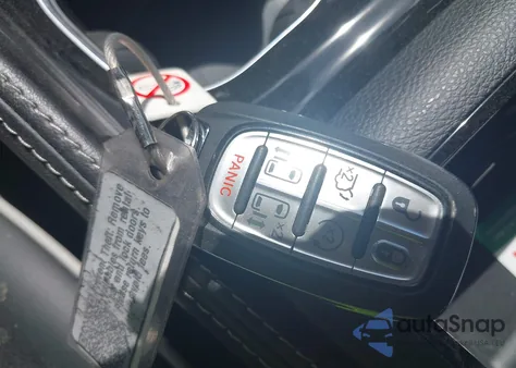 2025 Chrysler Pacifica Limited z USA, uszkodzony, nr VIN 2C4RC1GGXSR535191